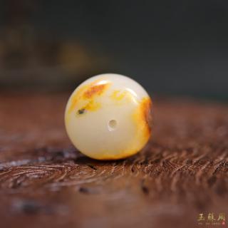 玉蘇周现货单价玉苏周4.8克新疆和田玉黑皮沁色籽料平安扣配饰不议价