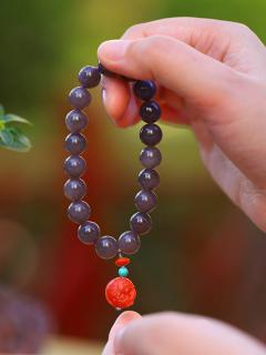 和田玉的矿物组成你知道吗?烟紫圆珠手串解析