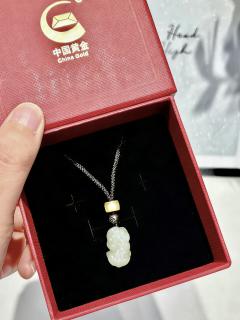 💎情人节约会就戴它!这块和田玉貔貅也太灵了吧!