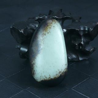 和田玉黑皮籽料手把件原石新疆原石手玩件