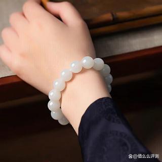 和田玉手链什么品牌好?选对工艺和玉质,佩戴效果完全不同