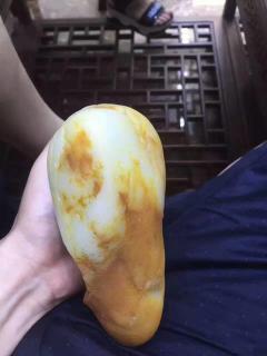 和田玉籽料的"赌"
